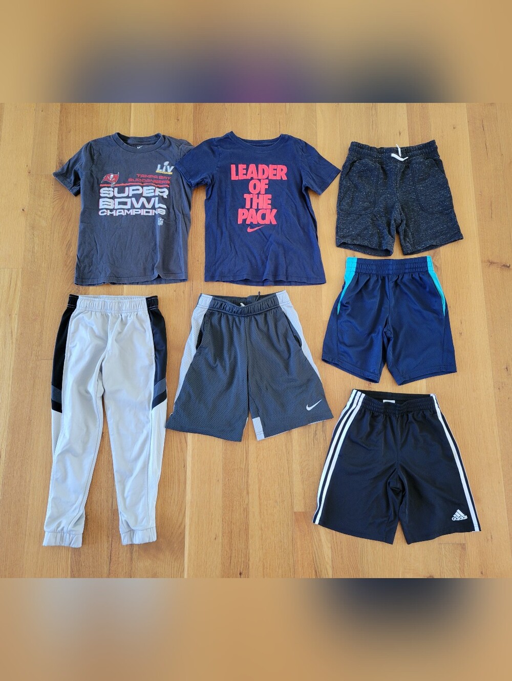 Boys size small / 8 clothes bundle